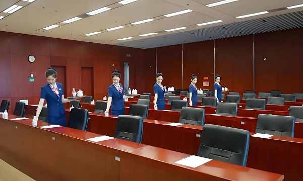 润驿广告 —— 打造卓越会议服务，引领行业新标准